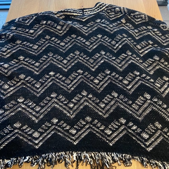 Godske Shawl Cardigan - Picture 4 of 6